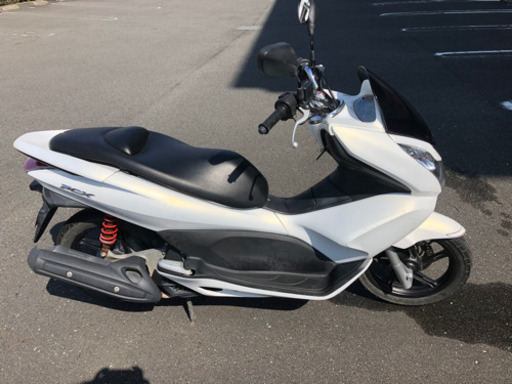 PCX125 JF28 23354km 白　ワンオーナー