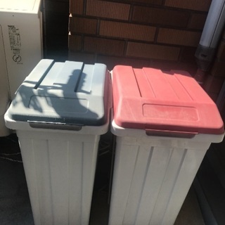 ゴミ箱です。(2つセット)