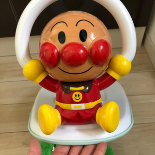 【最終値下げ】アンパンマン　おしゃべり付き　補助便座の画像