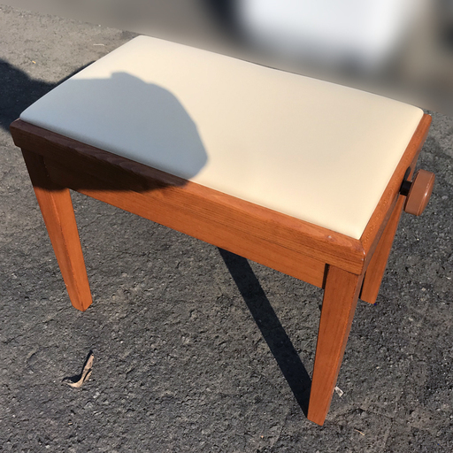 札幌◆ 河合楽器 デジタルピアノ 高機能■ L5 88木製鍵盤 ピアノタッチ◆純正椅子付き KAWAI 電子ピアノ ライトチェリー◆カ