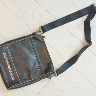 【破格】EMPORIO ARMARNI ショルダーバッグ