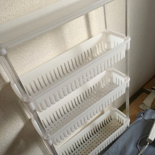 【¥0】プラスチックシェルフ【4/10まで】の画像