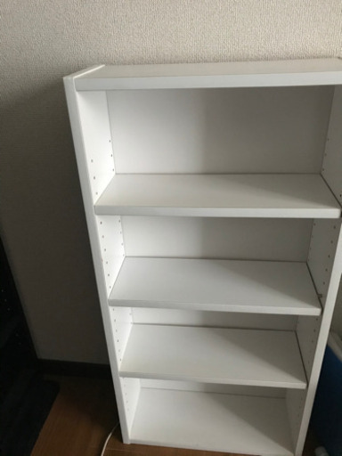 値下しました！インテリアに合わせやすいホワイト本棚＊
