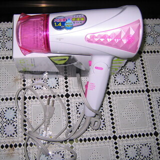 ●IZUMI  ヘアドライヤー（折りたたみOK）TURBO付　使用品