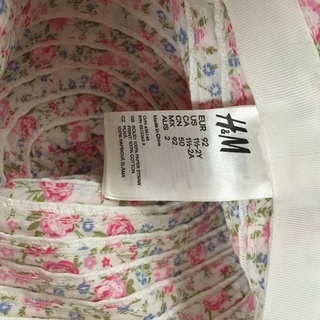 (500円以上購入の方無料)h&m★フラワーハットの画像