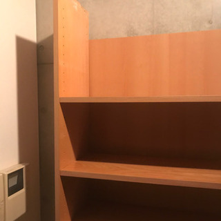壊れたIKEAの棚　（詳細をお読みください）