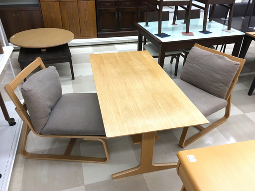 無印良品 リビングでもダイニングでも使えるダイニング3点セット