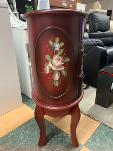 SALE 可愛いチェストテーブル（＾∇＾）花付きを入荷致しました！ 