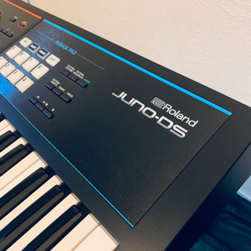 最終値下げ　Roland. JUNO - DS  シンセサイザー