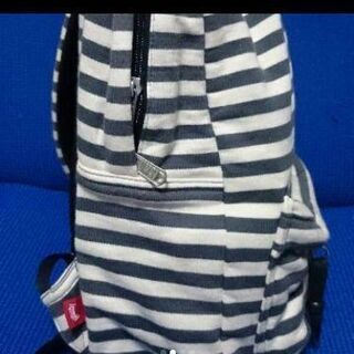 チャムスCHUMS★ボーダー リュックの画像