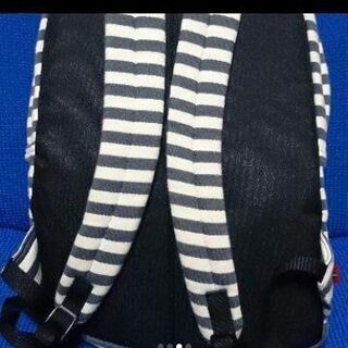 チャムスCHUMS★ボーダー リュックの画像