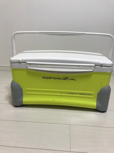 シマノ クーラー ボックス スペーザ ライト 240