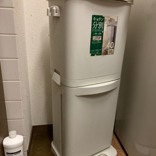 ゴミ箱　分別40Lゴミ箱　キッチンダストボックスの画像