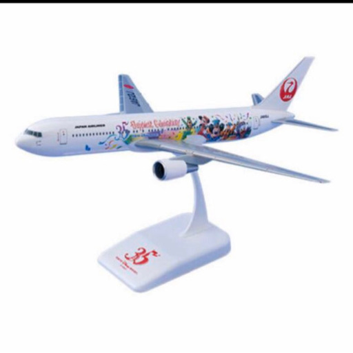 ★新品未開封　ディズニー　35周年　グランドフィナ－レ　セレブレーションエクスプレス １/200 スケール　ＪＡＬ　B767-300★
