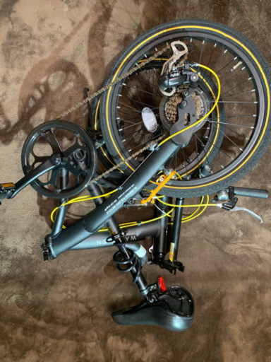 折り畳み自転車　ヴァクセン　WACHSEN