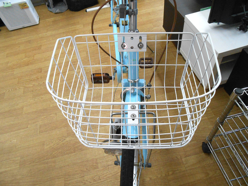 24インチ 自転車 ￥6800- 水色 シティサイクル ママチャリ ☆ PayPay(ペイペイ)決済可能 ☆ 札幌市 清田区 平岡