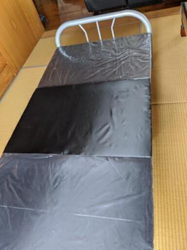 ベッド