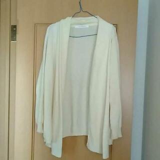 春先のトップス