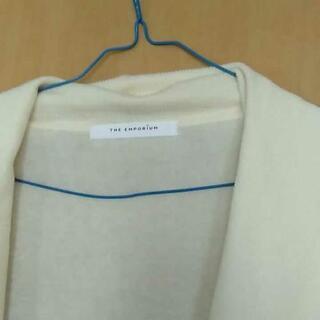 春先のトップスの画像