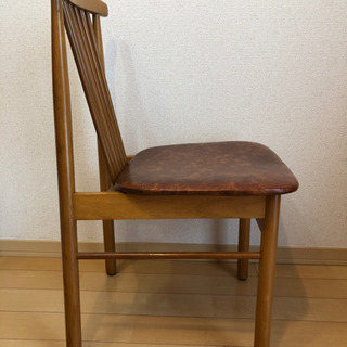 木製ダイニングチェア2脚差し上げます ※取引調整中の画像