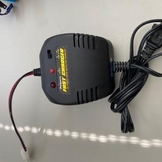 ラジコン充電器の画像