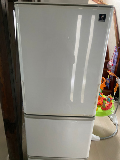 シャープ冷蔵庫　350L 2012年製　引き取り限定⭐️