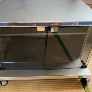 収納　テレビ台