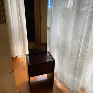 鏡台