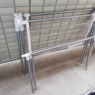 ニトリのX型物干し台