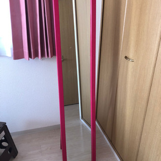 立て掛けミラー　ピンク