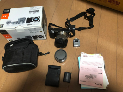 SONY NEX-5 ミラーレス　一眼　中古　おまけ付　ダブルズーム