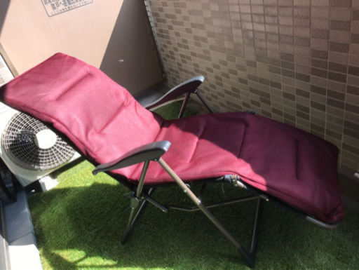 新品　リクライニングチェアー