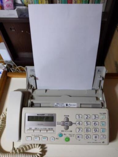 日曜日お取引決定　fax付き　メーカ−品　固定電話器