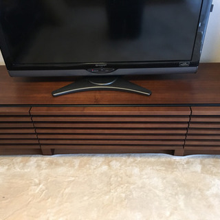 木目調テレビボードの画像