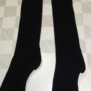 未使用子ども用サッカー、ラグビーソックスの画像