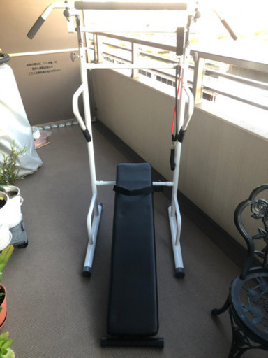 トレーニングマシーン