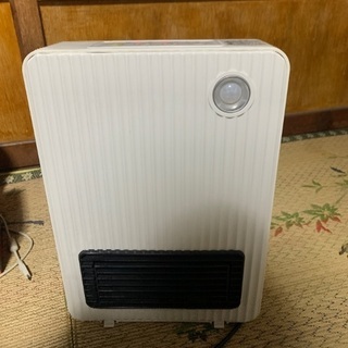 セラミックファンヒーター 人感センサー タイマー設定可能 