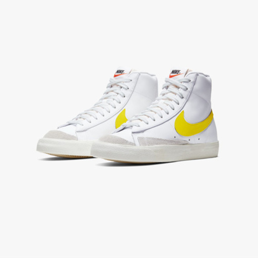 NIKE BLAZER MID ’77 VNTG 新品未使用