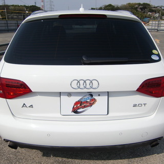 【自社ローン】★保証人無し★全国対応★AUDI★A4AVANT★A4アバント★アウディ★2.0TFSI★Bカメラ★クリアランスソナー★ETCの画像