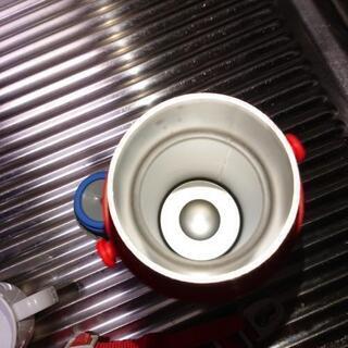 ハローキティの水筒[コップ飲みタイプ430ml]の画像