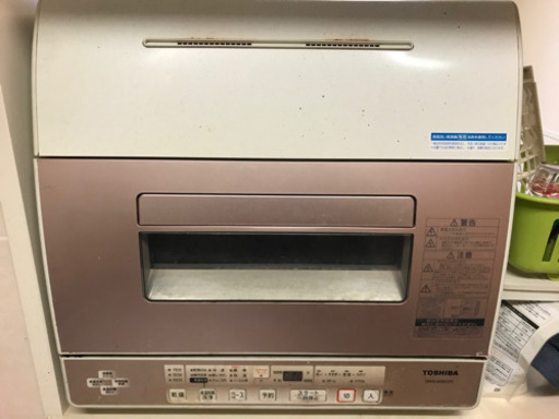 【取引中】食器洗い乾燥機　東芝　DWS-600D(P)