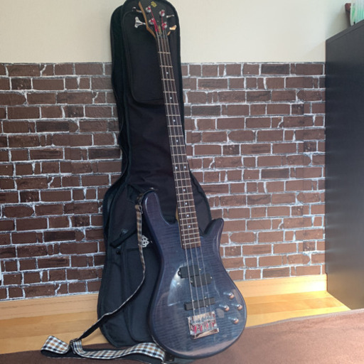 SPECTOR エレキベース