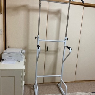 懸垂機　美品です　筋トレ　ぶら下がり健康