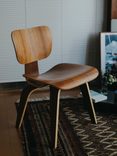 イームズ　Eames プライウッドチェア　ハーマンミラー リプロダクト