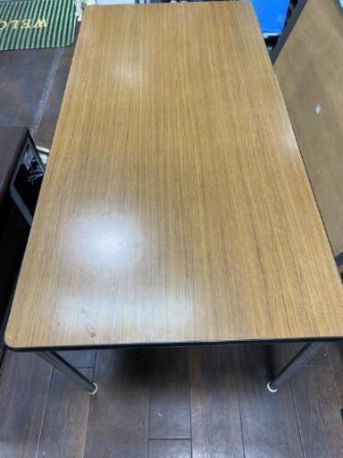 事務机  事務テーブル　脚は外せます