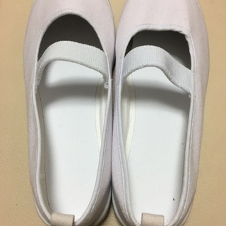 白い靴　23.5cmの画像