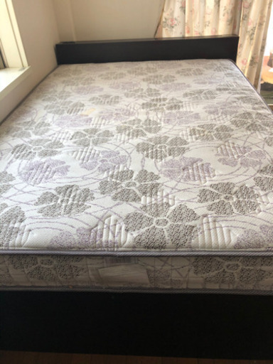 値下げしましたっ！！ベッド&マットレス