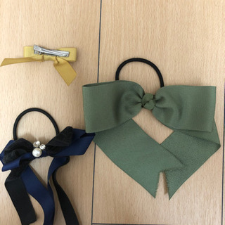 可愛いビックリボン　セット歓迎！の画像