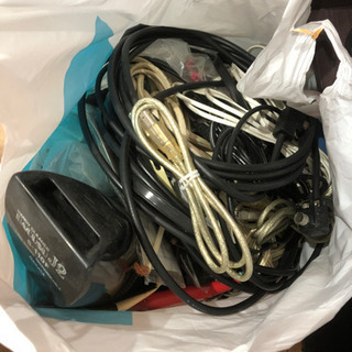 古物一式　ワゴン車1台分の画像