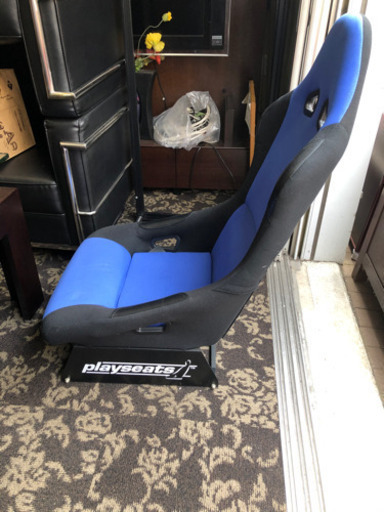 レーシングゲーム　専用コントローラー　ロジクール　GT4